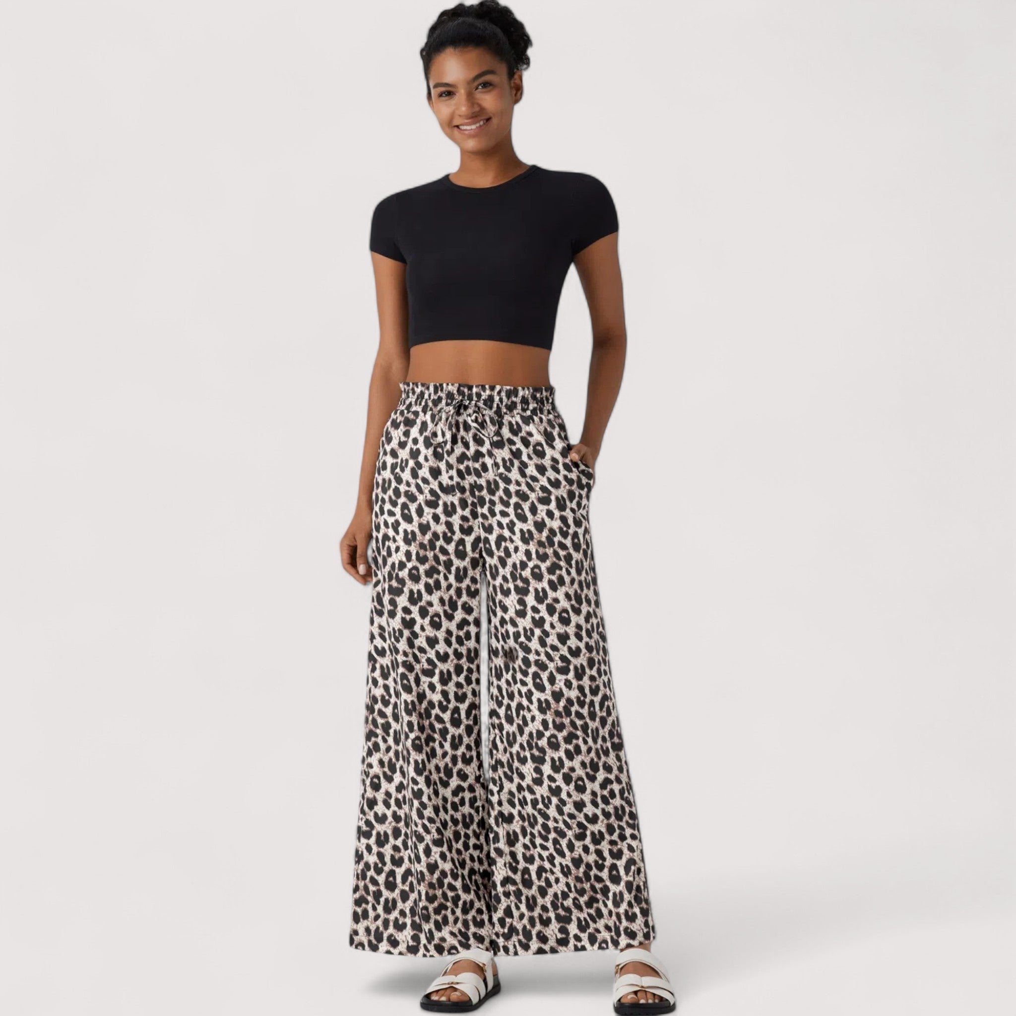 Frida™ | Sidontakuvioiset housut leveällä lahkeella