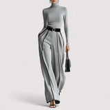 Nolia™ | Valkoinen Trim High-Neck Pitkähiha-Toppi leveälahkeisten housujen ja vyösetin kanssa